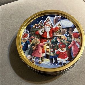 Santa Claus Holiday Tin